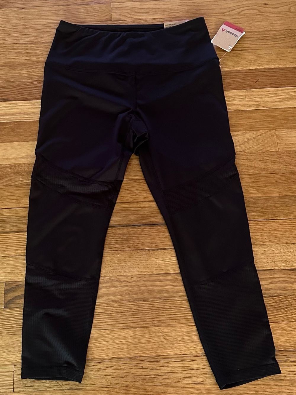REEBOK size MEDIUM BLACK Mesh-Panel Athletic Leggings